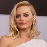 Margot Robbie’s Skincare Routine